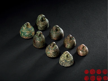 1760782030-68f366ce982d3-Bronze Seals.webp